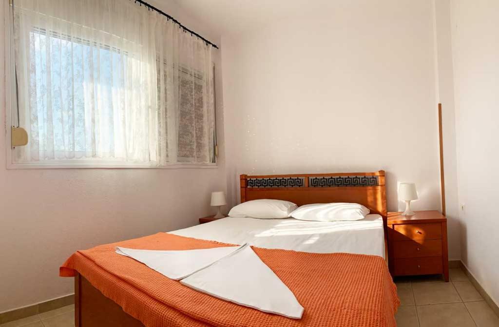 Helena'S Apartments - Nikiti Esterno foto